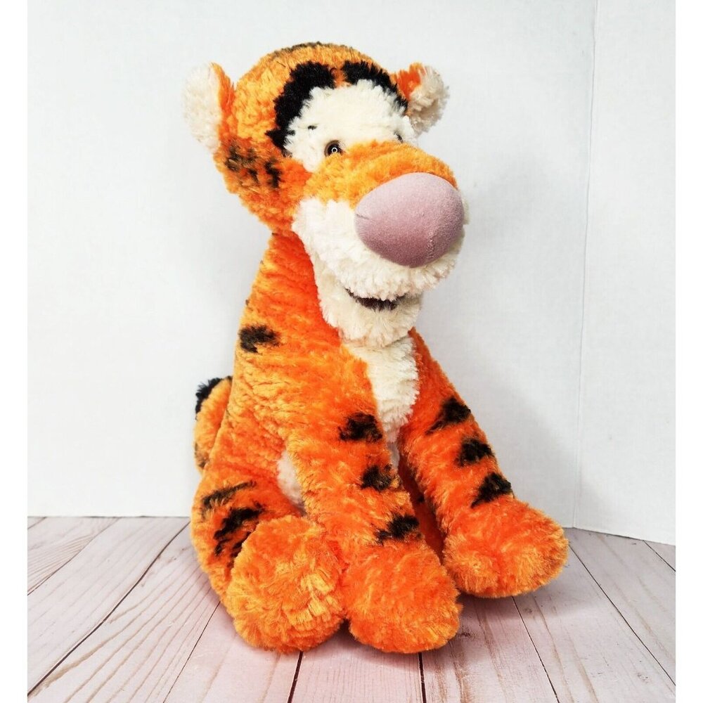 Disneyland Resorts Fuzzy Hair Tigger Plush Disneyland Disney World Toy Large 13"